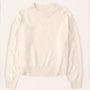 NWT - Abercrombie & Fitch LuxeLoft
Lounge Sweater
